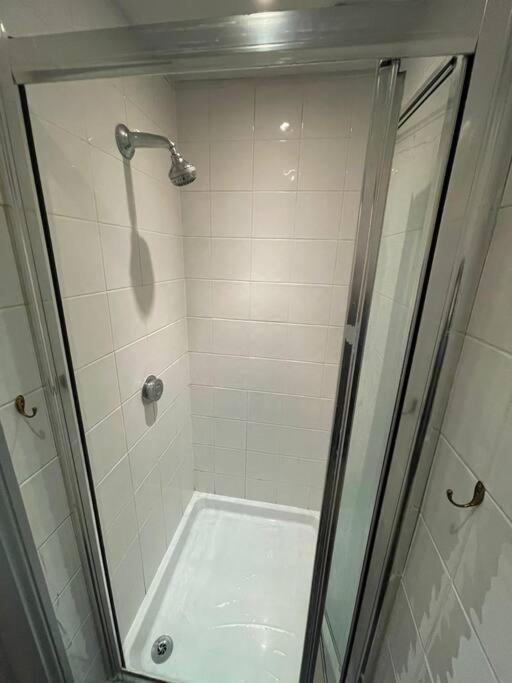 1 Comfortable Studio Apartment Brighton Exterior photo
